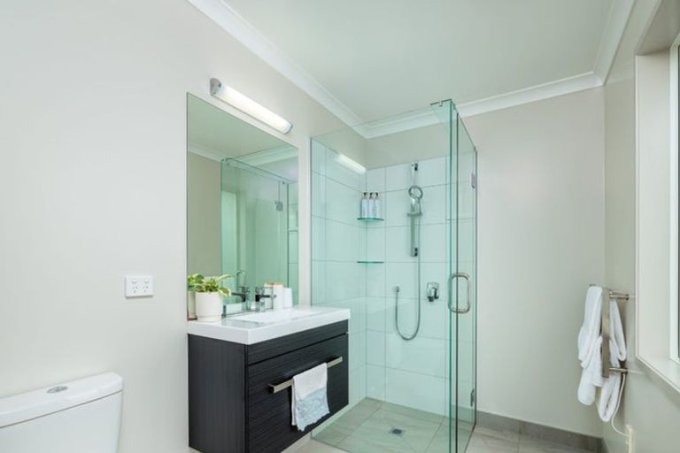 Photo of property in 6 Halyard Loop, Haruru, 0204