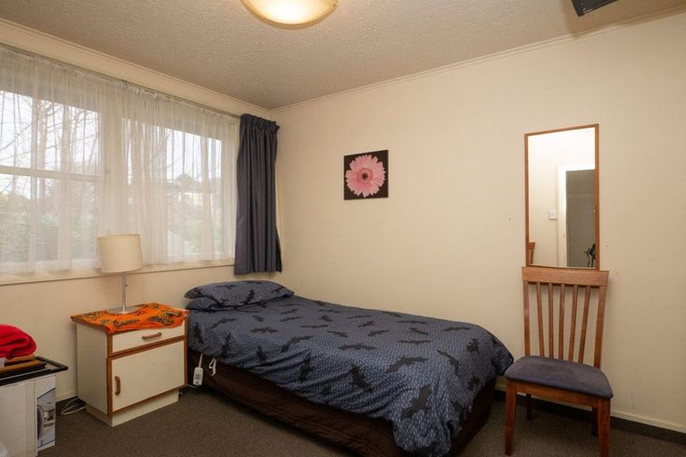 Photo of property in 77 Manor Place, Dunedin Central, Dunedin, 9016