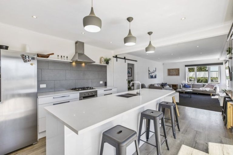 Photo of property in 22 Buchanan Road, Kingseat, Papakura, 2580