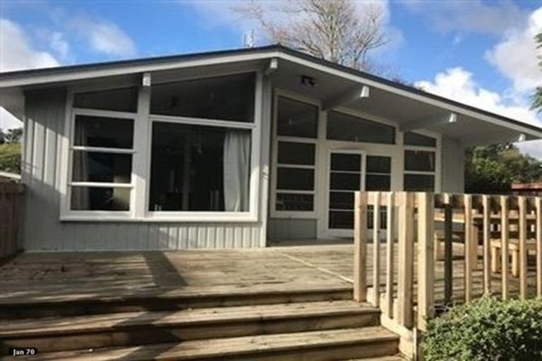 Photo of property in 7 Waimarie Road, Whenuapai, Auckland, 0618