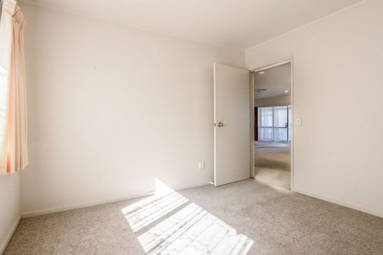 Photo of property in 17b Villa Grove, Paraparaumu, 5032