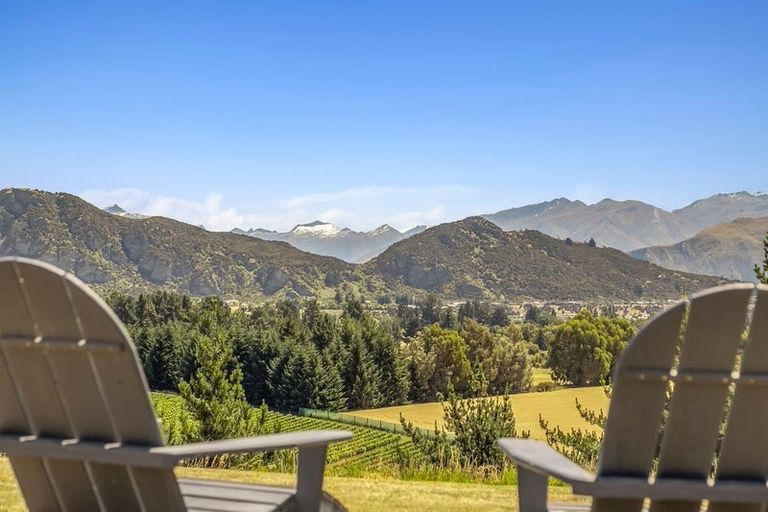 Photo of property in 475 Wanaka-luggate Highway, Wanaka, 9382