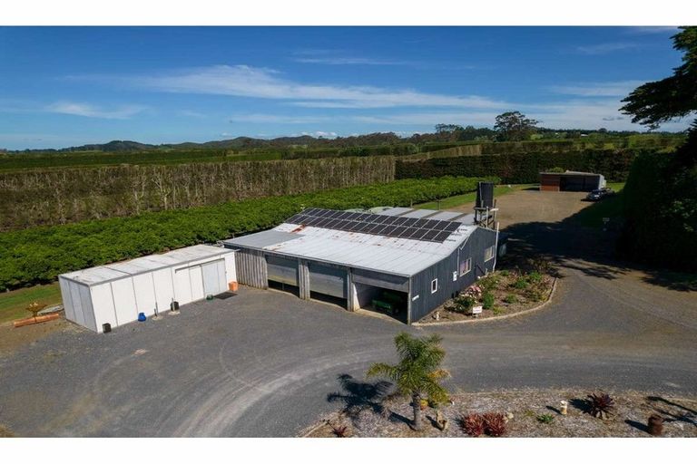 Photo of property in 581 Kerikeri Road, Kerikeri, 0293