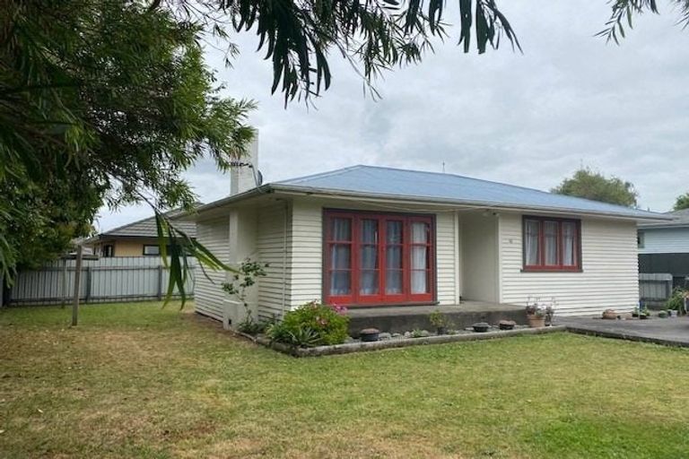 Photo of property in 71 Napier Road, Havelock North, 4130