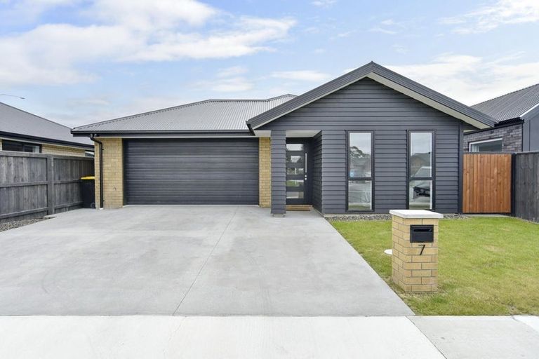 Photo of property in 7 Witte Street, Woodend, 7610