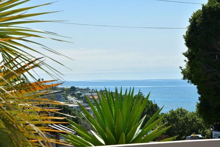 Photo of property in 1/42 Sunrise Avenue, Mairangi Bay, Auckland, 0630
