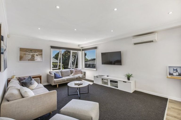 Photo of property in 22 Buchanan Road, Kingseat, Papakura, 2580