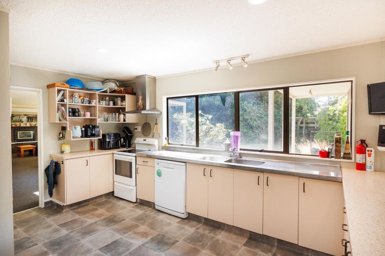 Photo of property in 22 Truscott Grove, Awapuni, Palmerston North, 4412