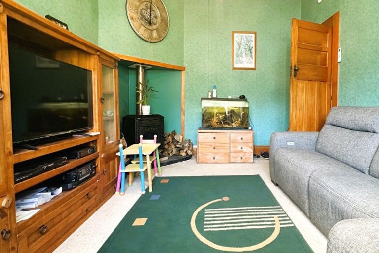 Photo of property in 14 Wren Street, Taihape, 4720