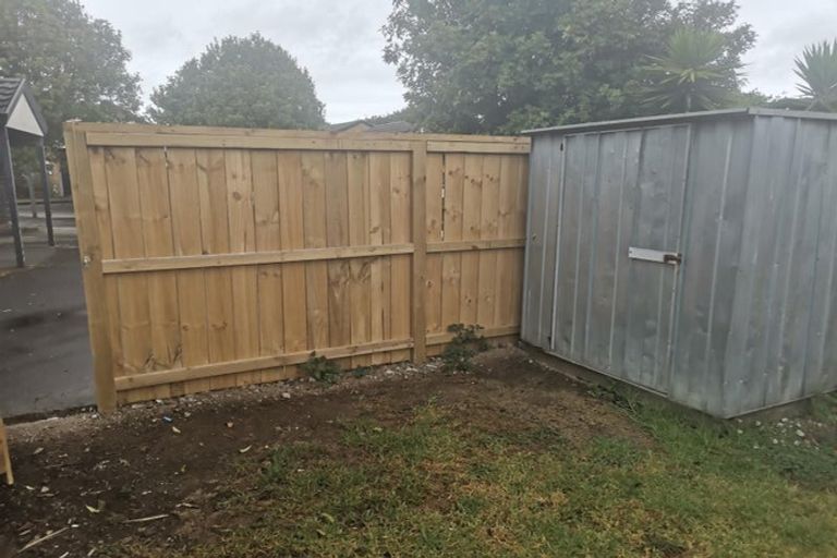 Photo of property in 3/202 Massey Road, Mangere East, Auckland, 2024