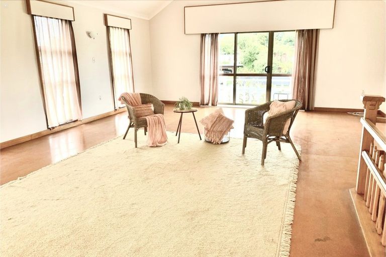 Photo of property in 10 Byrd Street, Levin, 5510