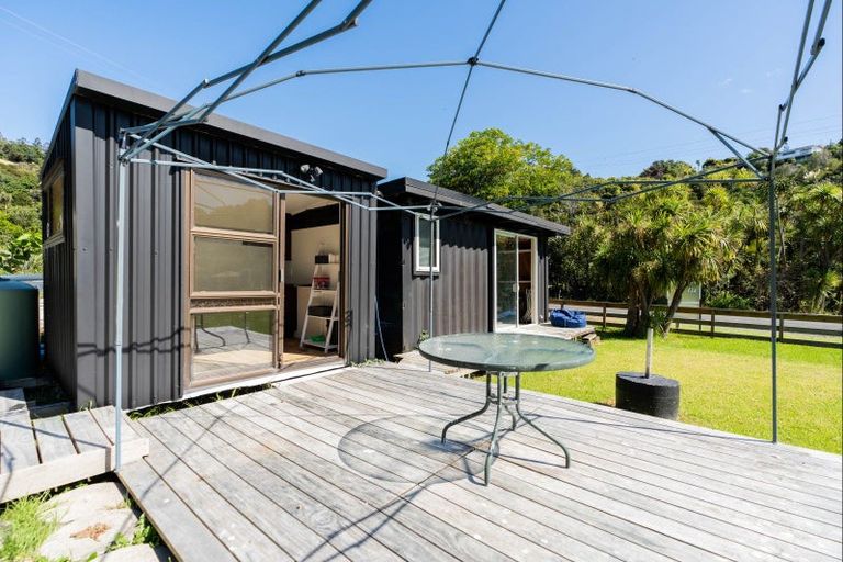 Photo of property in 30 Pacific Bay Road, Tutukaka, Whangarei, 0173