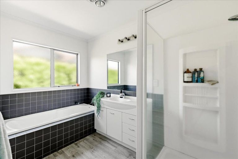 Photo of property in 22 Harbelle Close, Bethlehem, Tauranga, 3110