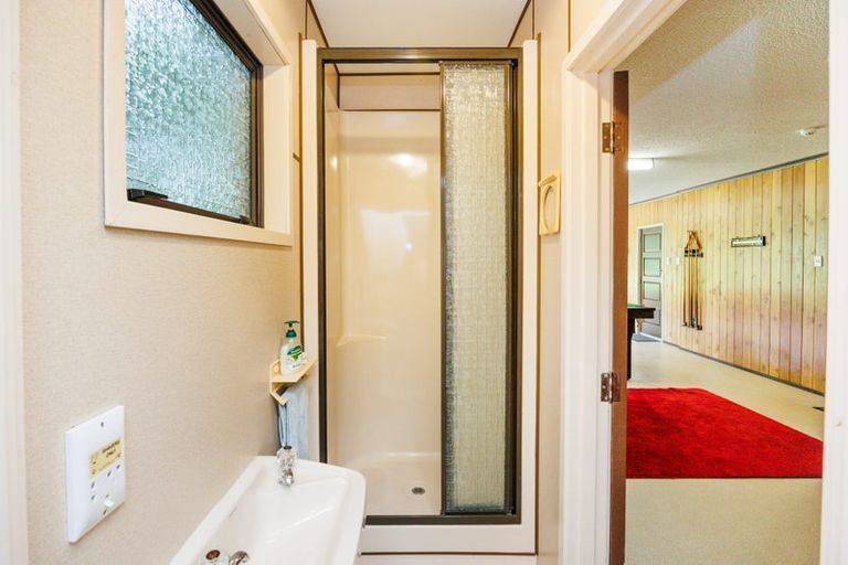 Photo of property in 10 Epsom Road, Hokowhitu, Palmerston North, 4410