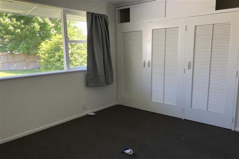 Photo of property in 28 Halver Road, Hillpark, Auckland, 2102