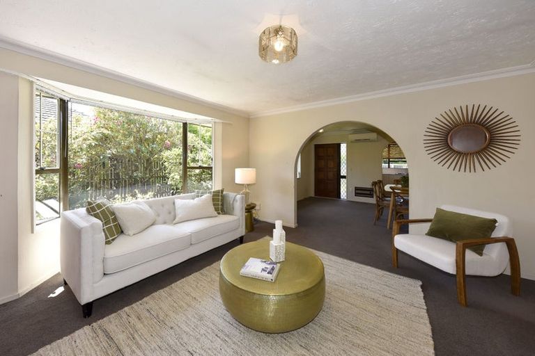 Photo of property in 1/54 Aorangi Road, Bryndwr, Christchurch, 8053