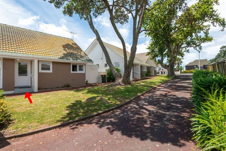 Photo of property in 3/55 Cook Street, Howick, Auckland, 2014