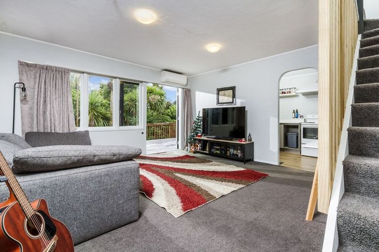 Photo of property in 10/65 Rangatira Road, Beach Haven, Auckland, 0626