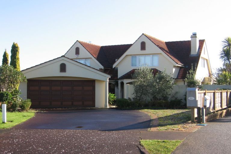 Photo of property in 11 Arkley Avenue, Farm Cove, Auckland, 2012