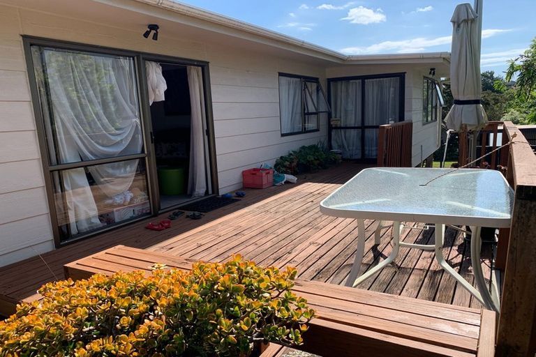 Photo of property in 59 Brian Crescent, Stanmore Bay, Whangaparaoa, 0932