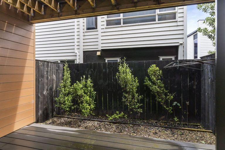 Photo of property in 21 Marumaru Lane, Manurewa, Auckland, 2102