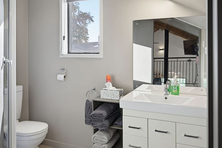 Photo of property in 8 Westoe Street, Waikaia, 9778