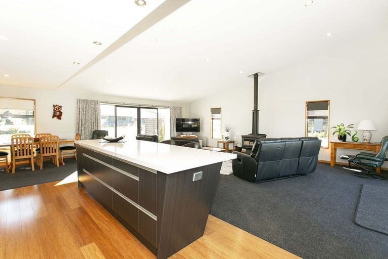 Photo of property in 142 Tarbottons Road, Tinwald, Ashburton, 7700