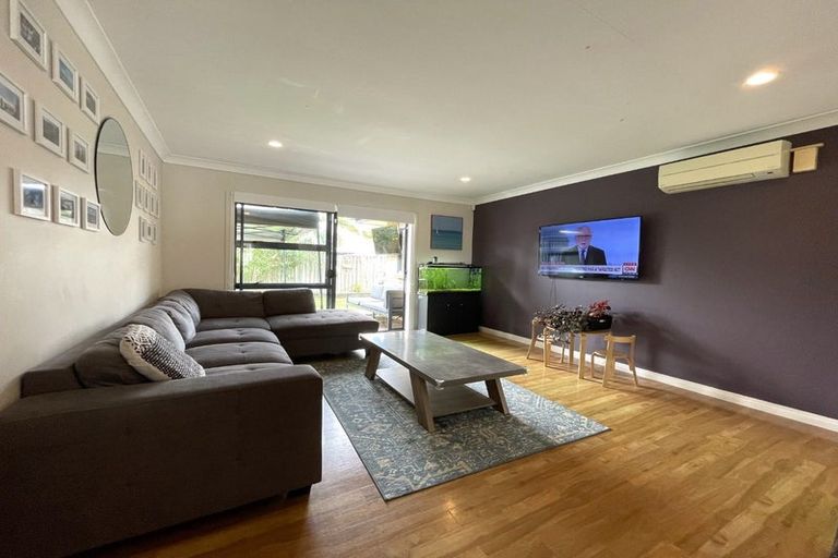 Photo of property in 50 Ksenia Drive, Flat Bush, Auckland, 2019