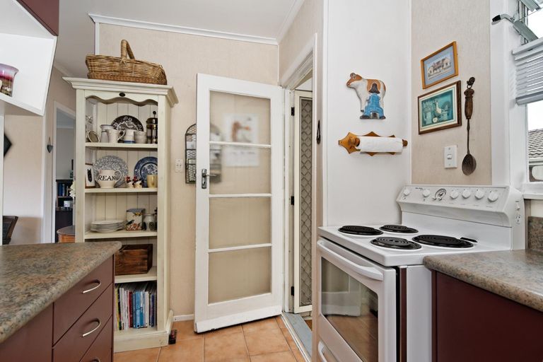 Photo of property in 1/11 Oakland Avenue, Papatoetoe, Auckland, 2025