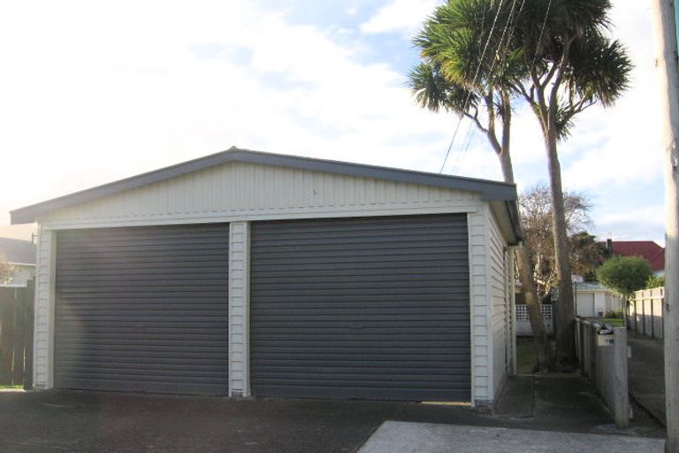 Photo of property in 71 Pretoria Street, Hutt Central, Lower Hutt, 5010