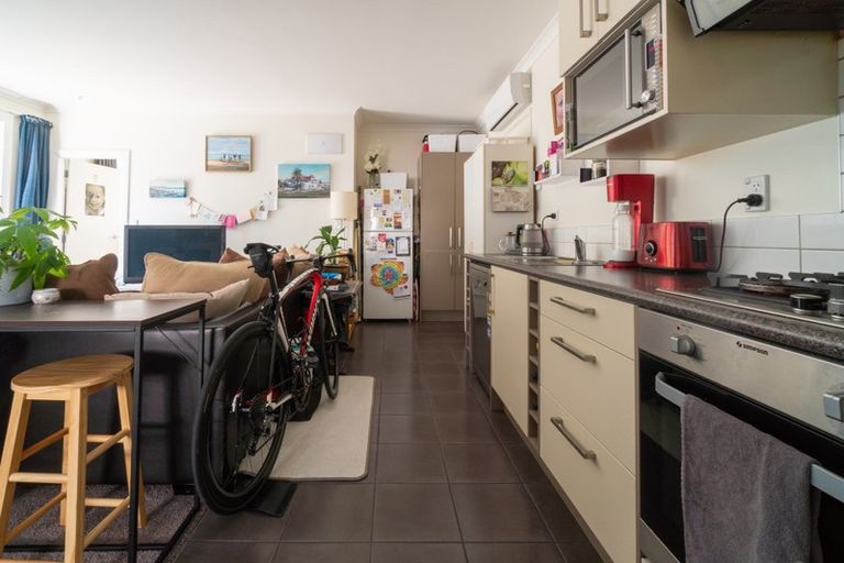 Photo of property in 65 Liardet Street, Vogeltown, Wellington, 6021