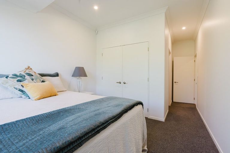 Photo of property in 18 Tironui Terrace, Western Heights, Hamilton, 3200