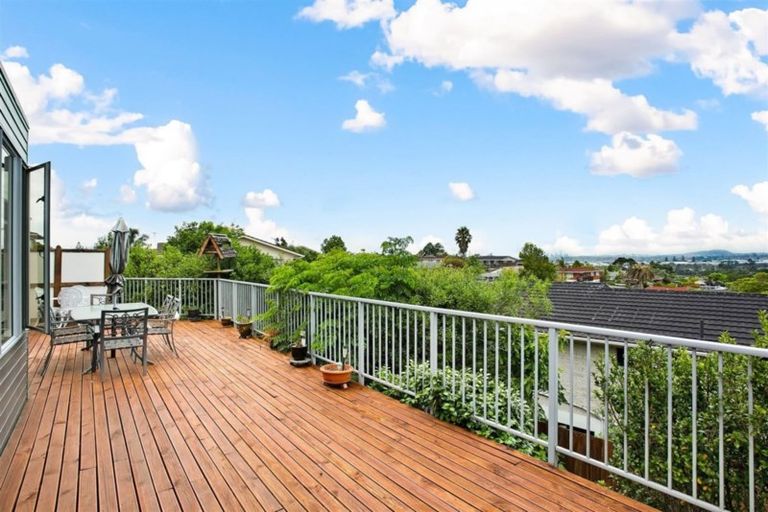 Photo of property in 45 Te Atatu Road, Te Atatu South, Auckland, 0610