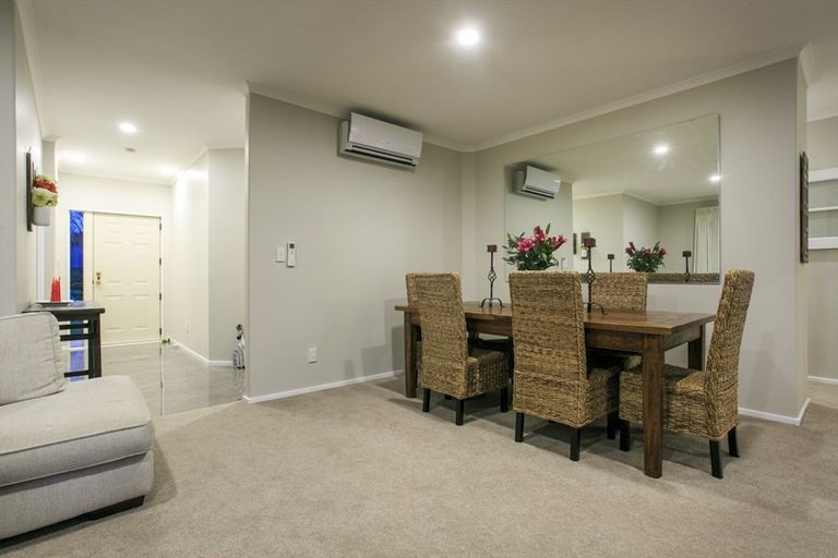 Photo of property in 7 Admirals Court Drive, Greenhithe, Auckland, 0632