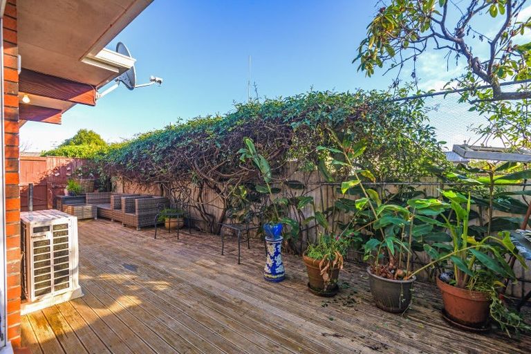 Photo of property in 48 Maxwells Line, Awapuni, Palmerston North, 4412