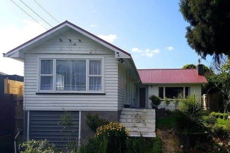 Photo of property in 11 Bell Street, Otaki, 5512