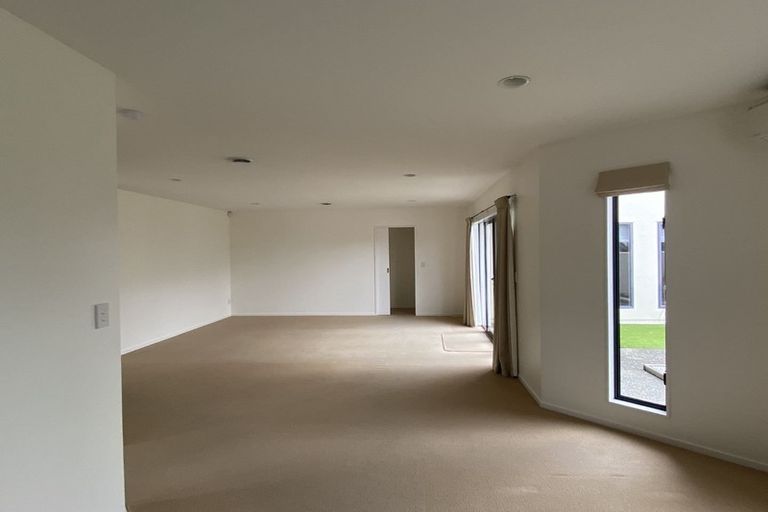 Photo of property in 13 Palmbrook Avenue, Havelock North, 4130