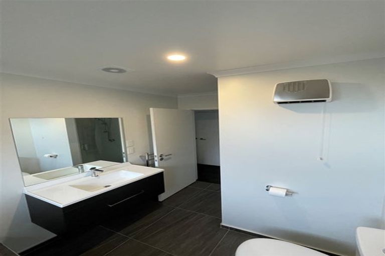 Photo of property in 2 Billy T Lane, Rolleston, 7615