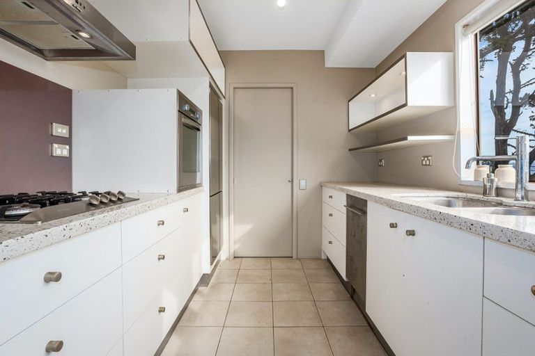 Photo of property in 35b Nikau Road, Point Howard, Lower Hutt, 5013