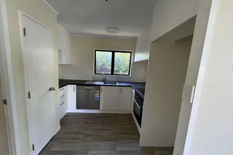 Photo of property in 14 Barrow Place, Te Puke, 3119