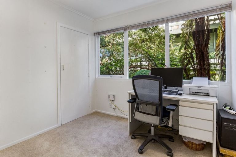 Photo of property in 14 Tensing Place, Khandallah, Wellington, 6035