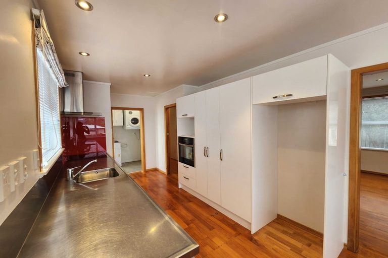 Photo of property in 11 Hamurana Place, Te Atatu Peninsula, Auckland, 0610