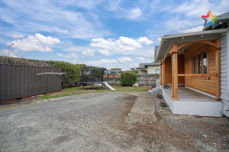 Photo of property in 141 Morton Street, Strathern, Invercargill, 9812
