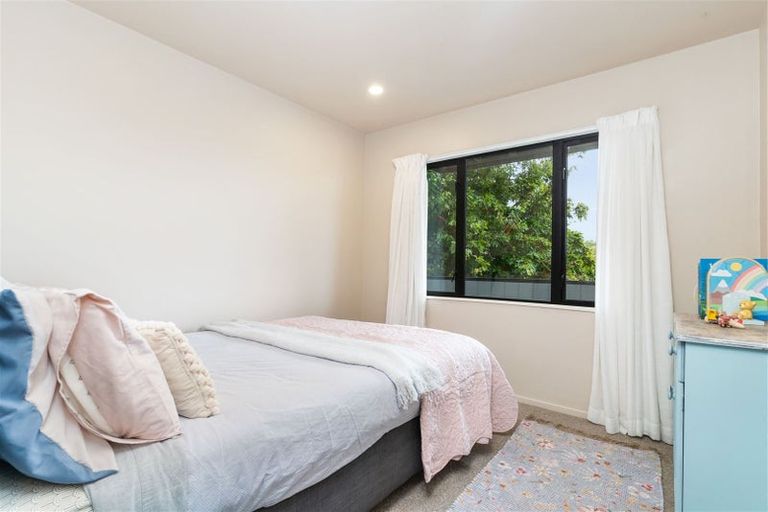 Photo of property in 106 Cannon Hill Crescent, Mount Pleasant, Christchurch, 8081