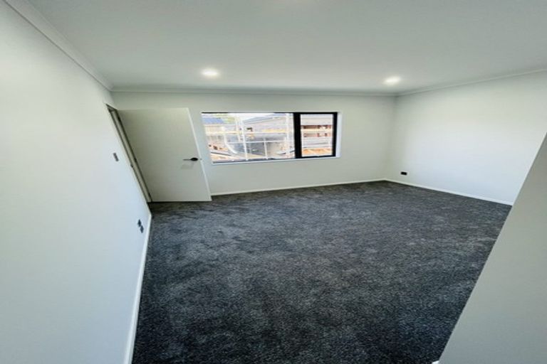 Photo of property in 100a Kimpton Road, Papatoetoe, Auckland, 2025