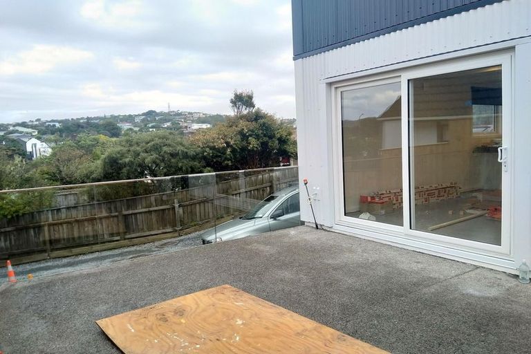 Photo of property in 33c Bracken Road, Paparangi, Wellington, 6037