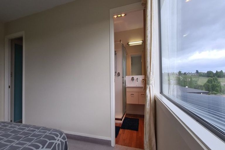 Photo of property in 85 Oteki Park Drive, Welcome Bay, Tauranga, 3112