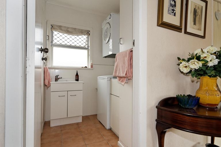 Photo of property in 1/11 Oakland Avenue, Papatoetoe, Auckland, 2025