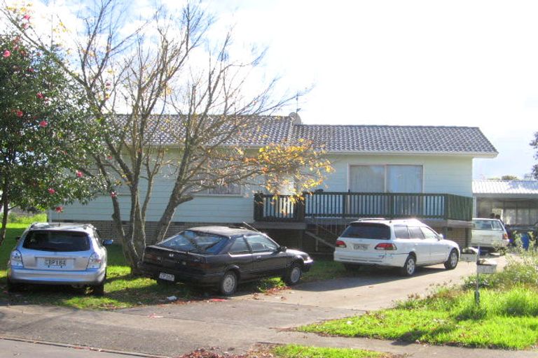 Photo of property in 3 Almay Place, Clover Park, Auckland, 2019