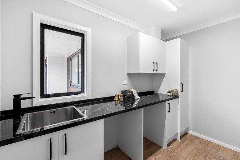 Photo of property in 99 The Drive, Paraparaumu Beach, Paraparaumu, 5032